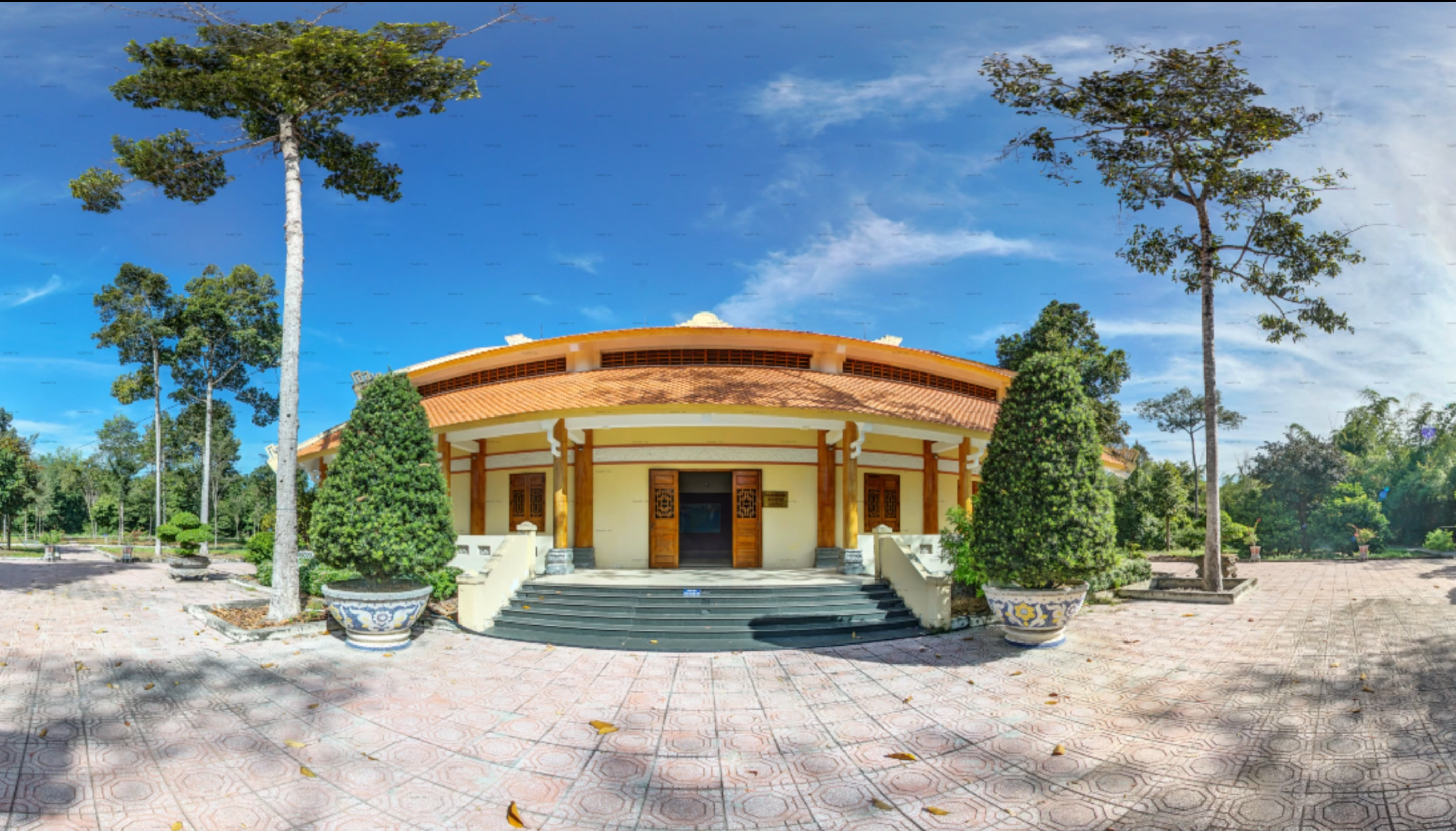 Nhà Trưng bày